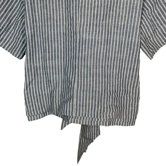 CLN Linen Blend Blue White Striped Short Sleeve‎ Top Size Large - Picture 8 of 8